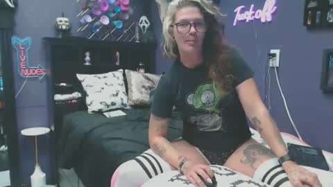 Oddy With A Body online show from 10/20/25, 06:25