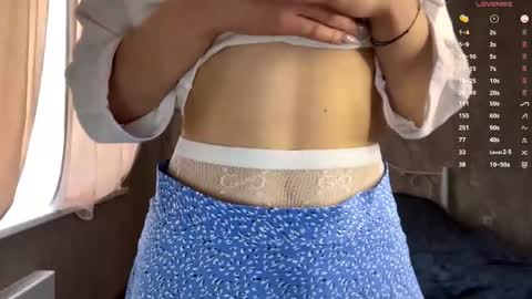 Mia online show from 09/11/25, 07:08