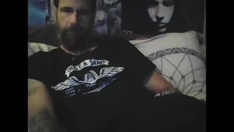 Snapshot of oedipe666 chatting on 12/04/24, 05:33 oedipe666cam online show from 12/04/24, 05:33