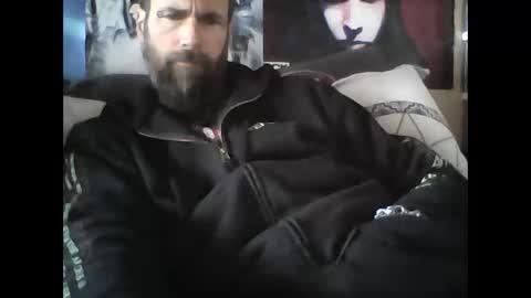 Snapshot of oedipe666 chatting on 01/13/25, 02:32 oedipe666cam online show from 01/13/25, 02:32