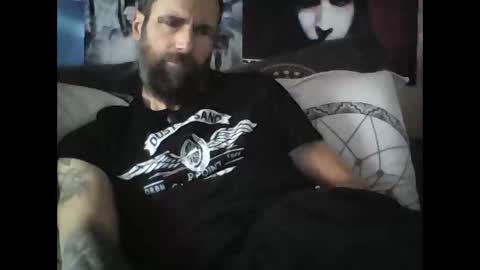 Snapshot of oedipe666 chatting on 02/12/25, 02:10 oedipe666cam online show from 02/12/25, 02:10