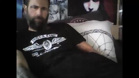 Snapshot of oedipe666 chatting on 02/13/25, 02:31 oedipe666cam online show from 02/13/25, 02:31