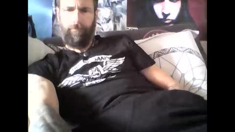Snapshot of oedipe666 chatting on 02/17/25, 02:04 oedipe666cam online show from 02/17/25, 02:04