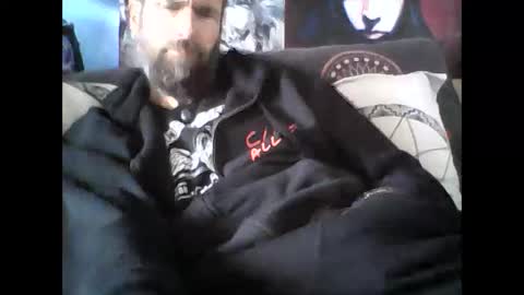 Snapshot of oedipe666 chatting on 02/18/25, 02:27 oedipe666cam online show from 02/18/25, 02:27