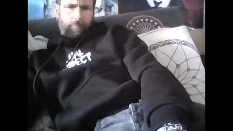 Snapshot of oedipe666 chatting on 03/01/25, 01:07 oedipe666cam online show from 03/01/25, 01:07