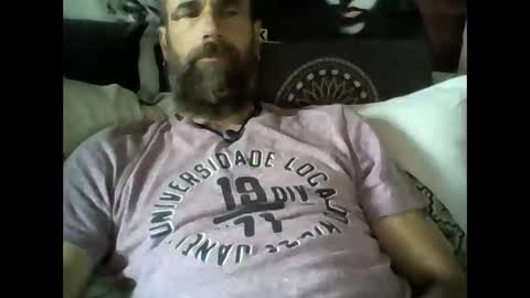 Snapshot of oedipe666 chatting on 09/17/25, 01:24 oedipe666cam online show from 09/17/25, 01:24