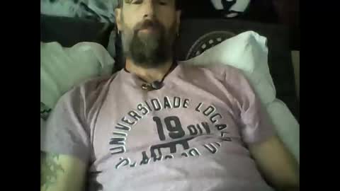 Snapshot of oedipe666 chatting on 10/20/25, 01:11 oedipe666cam online show from 10/20/25, 01:11
