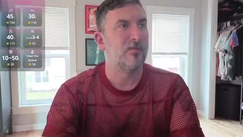 Snapshot of office_dad chatting on 10/20/25, 06:41 Office Dad online show from 10/20/25, 06:41