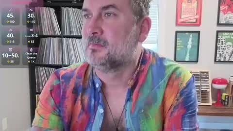 Snapshot of office_dad chatting on 11/29/25, 08:34 Office Dad online show from 11/29/25, 08:34