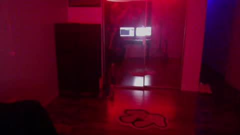 Snapshot of officialmoneyxxx chatting on 01/16/25, 11:48 Money online show from 01/16/25, 11:48