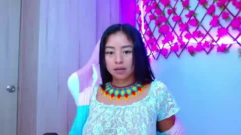 Snapshot of oficialraquel chatting on 10/01/25, 01:50 Raquel online show from 10/01/25, 01:50