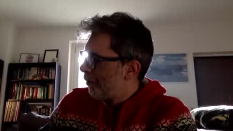 Snapshot of oggs48 chatting on 01/11/25, 01:01 oggs48 online show from 01/11/25, 01:01