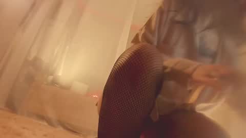 Snapshot of oh_lilith chatting on 02/15/25, 01:42 your dear Lilith Chapman online show from 02/15/25, 01:42