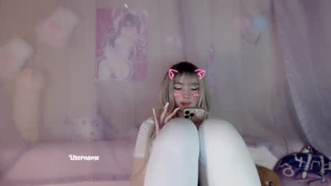 Snapshot of oh_pichuu chatting on 01/27/25, 06:41 Milly online show from 01/27/25, 06:41