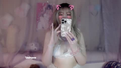 Snapshot of oh_pichuu chatting on 02/10/25, 06:56 Milly online show from 02/10/25, 06:56