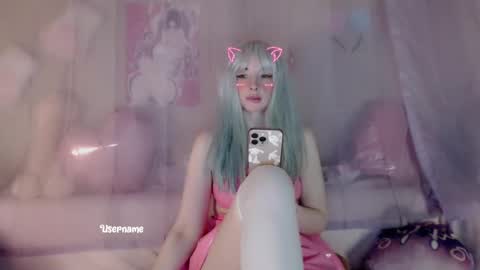Snapshot of oh_pichuu chatting on 03/01/25, 04:11 Milly online show from 03/01/25, 04:11