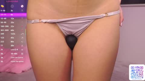 Snapshot of oke_doke chatting on 10/22/25, 05:52 Henrietta or Rita online show from 10/22/25, 05:52