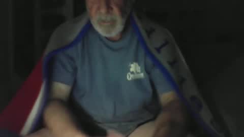 Snapshot of old_bald63 chatting on 11/23/25, 07:52 old_bald63 online show from 11/23/25, 07:52