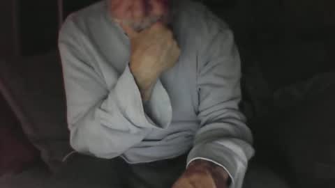 Snapshot of old_bald63 chatting on 11/30/25, 07:45 old_bald63 online show from 11/30/25, 07:45