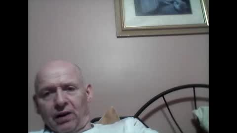 Snapshot of oldbuthorny62 chatting on 12/31/24, 09:39 oldbuthorny62 online show from 12/31/24, 09:39