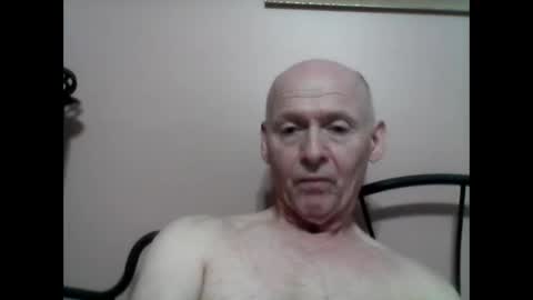 Snapshot of oldbuthorny62 chatting on 01/03/25, 08:11 oldbuthorny62 online show from 01/03/25, 08:11