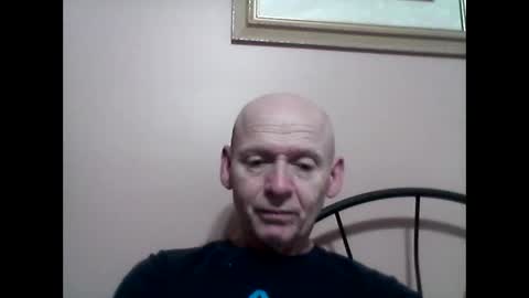 Snapshot of oldbuthorny62 chatting on 01/07/25, 02:42 oldbuthorny62 online show from 01/07/25, 02:42