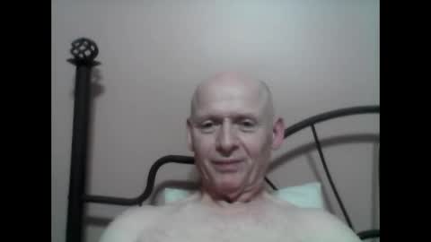 Snapshot of oldbuthorny62 chatting on 01/13/25, 05:23 oldbuthorny62 online show from 01/13/25, 05:23