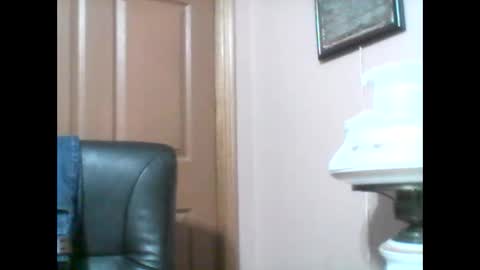 Snapshot of oldbuthorny62 chatting on 01/13/25, 09:42 oldbuthorny62 online show from 01/13/25, 09:42