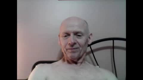 Snapshot of oldbuthorny62 chatting on 01/15/25, 04:47 oldbuthorny62 online show from 01/15/25, 04:47