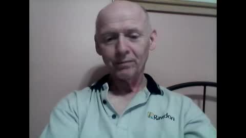 Snapshot of oldbuthorny62 chatting on 02/02/25, 06:31 oldbuthorny62 online show from 02/02/25, 06:31