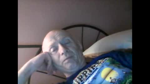 Snapshot of oldbuthorny62 chatting on 02/07/25, 05:10 oldbuthorny62 online show from 02/07/25, 05:10