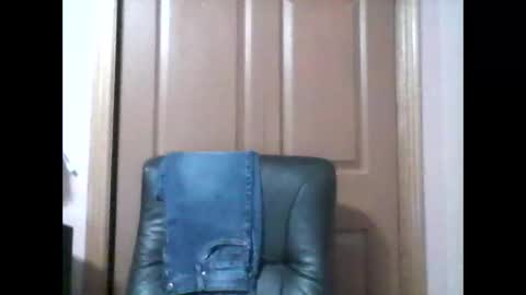 Snapshot of oldbuthorny62 chatting on 02/12/25, 02:35 oldbuthorny62 online show from 02/12/25, 02:35