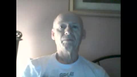 Snapshot of oldbuthorny62 chatting on 02/12/25, 01:16 oldbuthorny62 online show from 02/12/25, 01:16