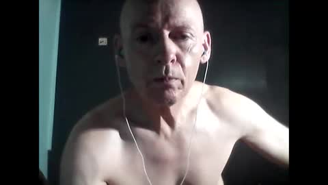 Snapshot of oldbuthorny62 chatting on 02/24/25, 09:31 oldbuthorny62 online show from 02/24/25, 09:31