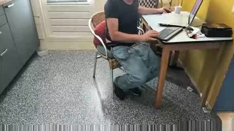 oldersagger online show from 10/19/25, 11:55