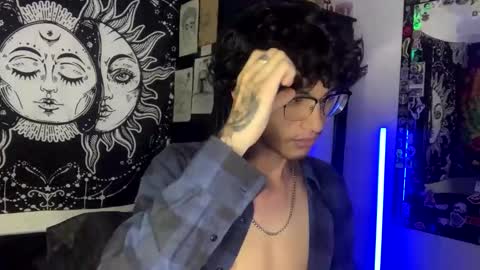 Oliver fast online show from 10/21/25, 08:04