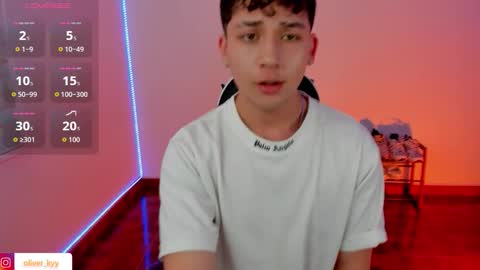 oliveeer online show from 09/21/25, 03:24