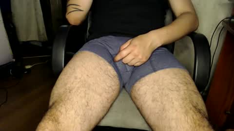 Snapshot of oliver_laid_2023 chatting on 09/20/25, 01:50 oliver_laid_2023 online show from 09/20/25, 01:50
