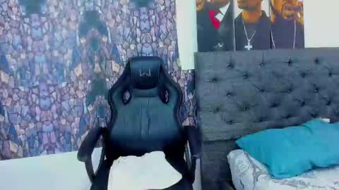 oliver_smith_2 online show from 02/22/25, 05:13