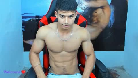 Snapshot of oliver_thompsson chatting on 12/21/24, 05:40 oliver thompsson online show from 12/21/24, 05:40