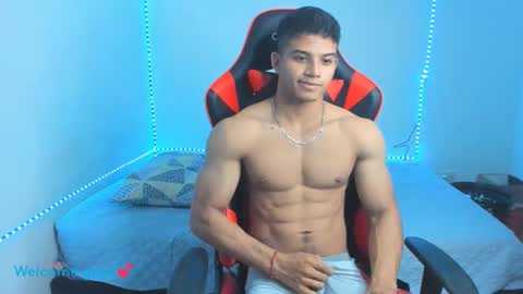 Snapshot of oliver_thompsson chatting on 12/28/24, 04:08 oliver thompsson online show from 12/28/24, 04:08