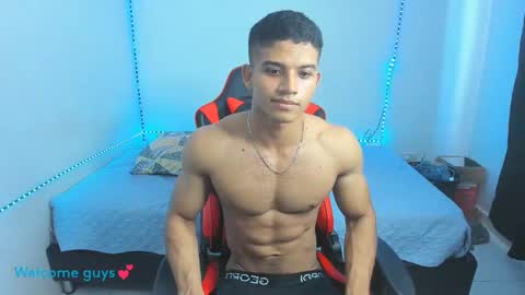 Snapshot of oliver_thompsson chatting on 01/20/25, 08:07 oliver thompsson online show from 01/20/25, 08:07