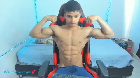 Snapshot of oliver_thompsson chatting on 01/28/25, 06:39 oliver thompsson online show from 01/28/25, 06:39