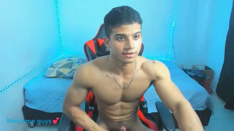 Snapshot of oliver_thompsson chatting on 01/30/25, 10:51 oliver thompsson online show from 01/30/25, 10:51