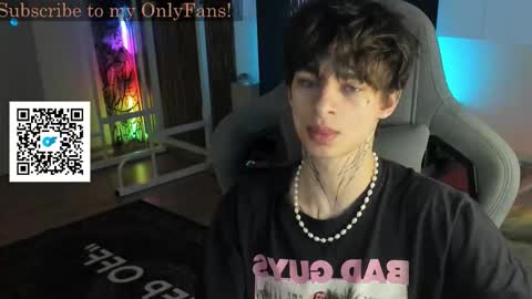 Snapshot of oliverrgroove chatting on 10/09/25, 02:26 oliverrgroove online show from 10/09/25, 02:26