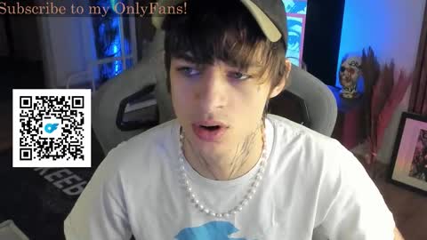 Snapshot of oliverrgroove chatting on 11/09/25, 07:50 oliverrgroove online show from 11/09/25, 07:50