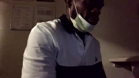 Snapshot of olivertwist1273 chatting on 12/26/24, 12:57 olivertwist1273 online show from 12/26/24, 12:57