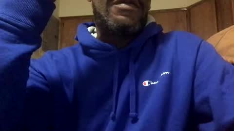 Snapshot of olivertwist1273 chatting on 01/02/25, 04:52 olivertwist1273 online show from 01/02/25, 04:52