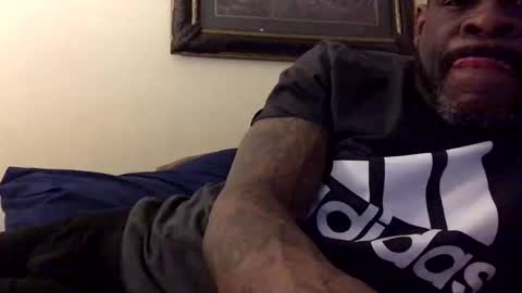 Snapshot of olivertwist1273 chatting on 02/07/25, 06:56 olivertwist1273 online show from 02/07/25, 06:56