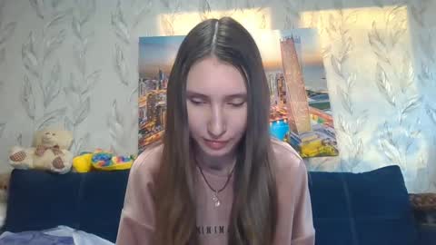 Snapshot of olivia_dream1 chatting on 01/11/25, 01:43 Olivia online show from 01/11/25, 01:43
